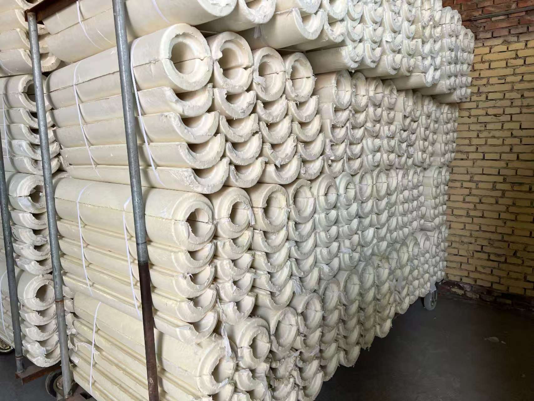 日照聚氨酯直埋管应用场景与选型参考插图1 日照聚氨酯直埋管应用场景与选型参考插图1