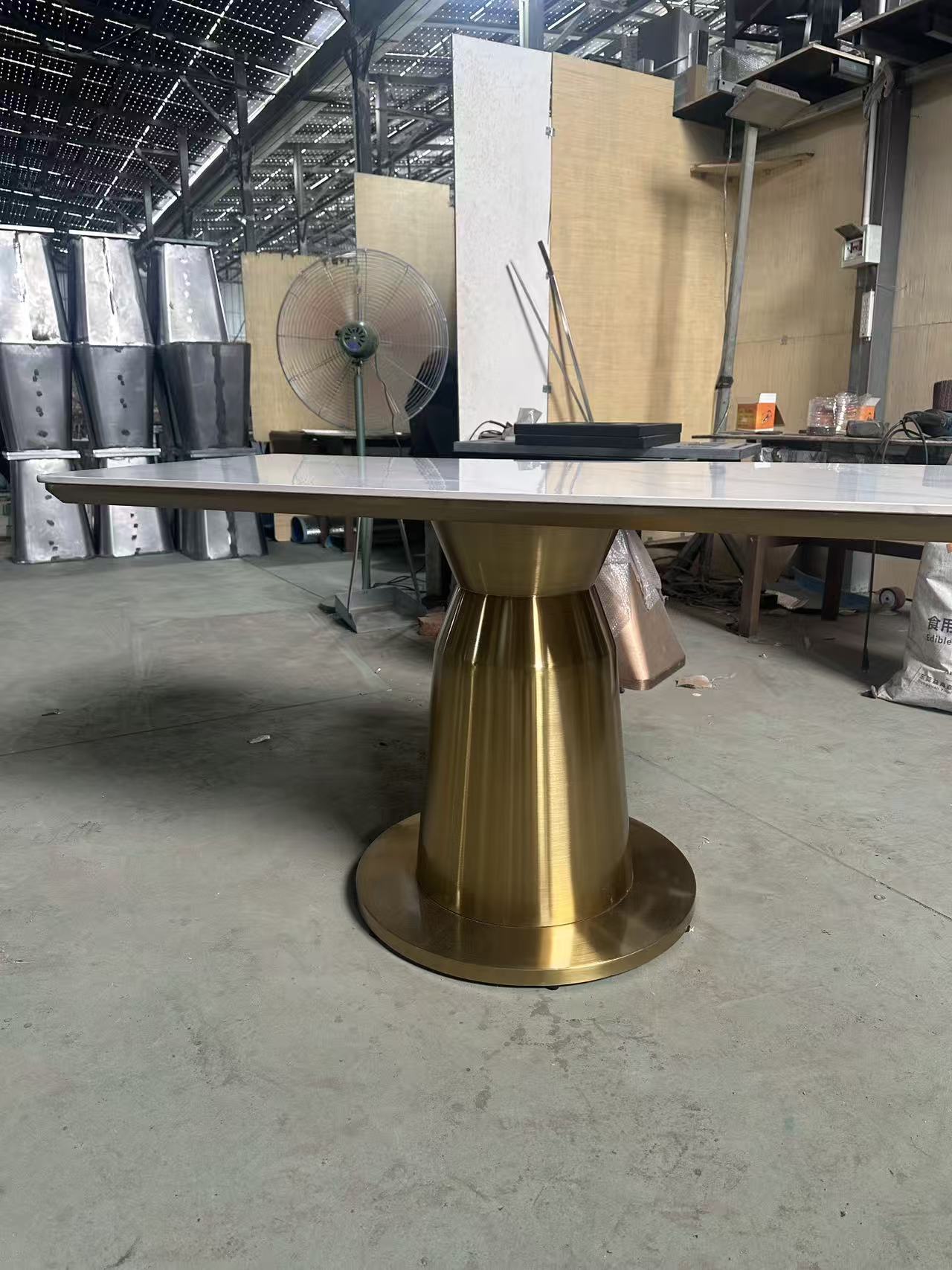西安转木纹餐桌选金德立靠谱吗?插图 西安转木纹餐桌选金德立靠谱吗?插图