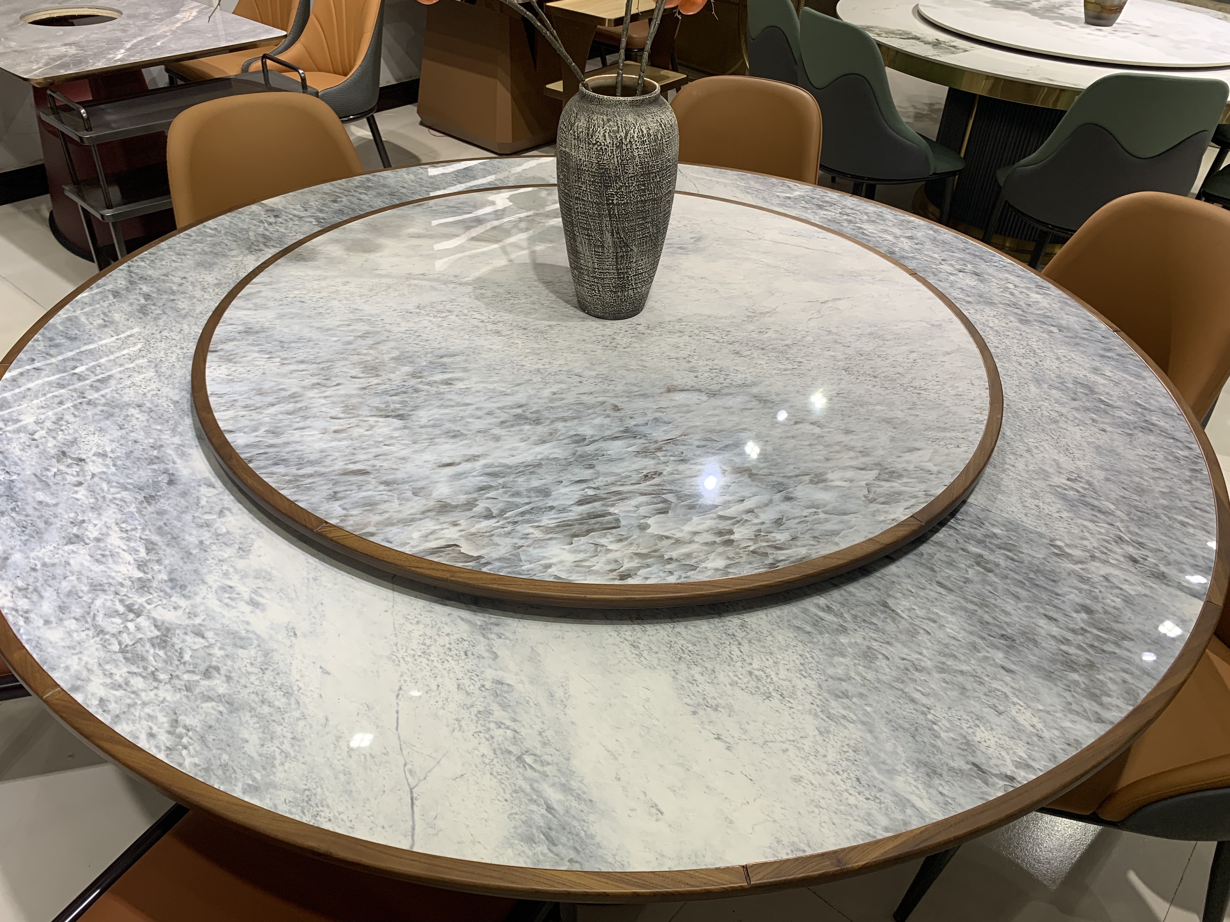 金德立:连锁餐厅专用家具服务商插图1 金德立:连锁餐厅专用家具服务商插图1