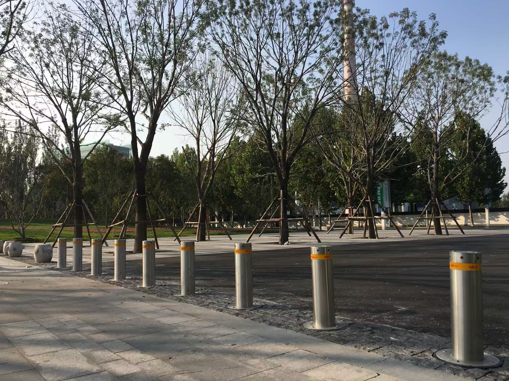 蓟州升降柱遥控器失灵检修,靠谱服务怎么选插图 蓟州升降柱遥控器失灵检修,靠谱服务怎么选插图
