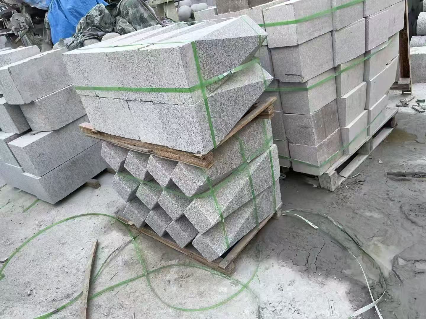 晋城花岗岩路缘石 现货定制工厂直供插图1 晋城花岗岩路缘石 现货定制工厂直供插图1
