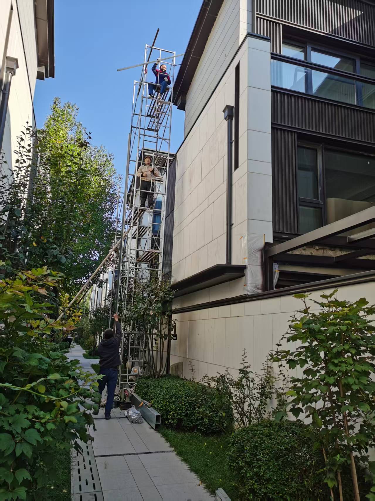 北京别墅漏水维修哪家专业 附墙面渗水处理方案插图1 北京别墅漏水维修哪家专业 附墙面渗水处理方案插图1