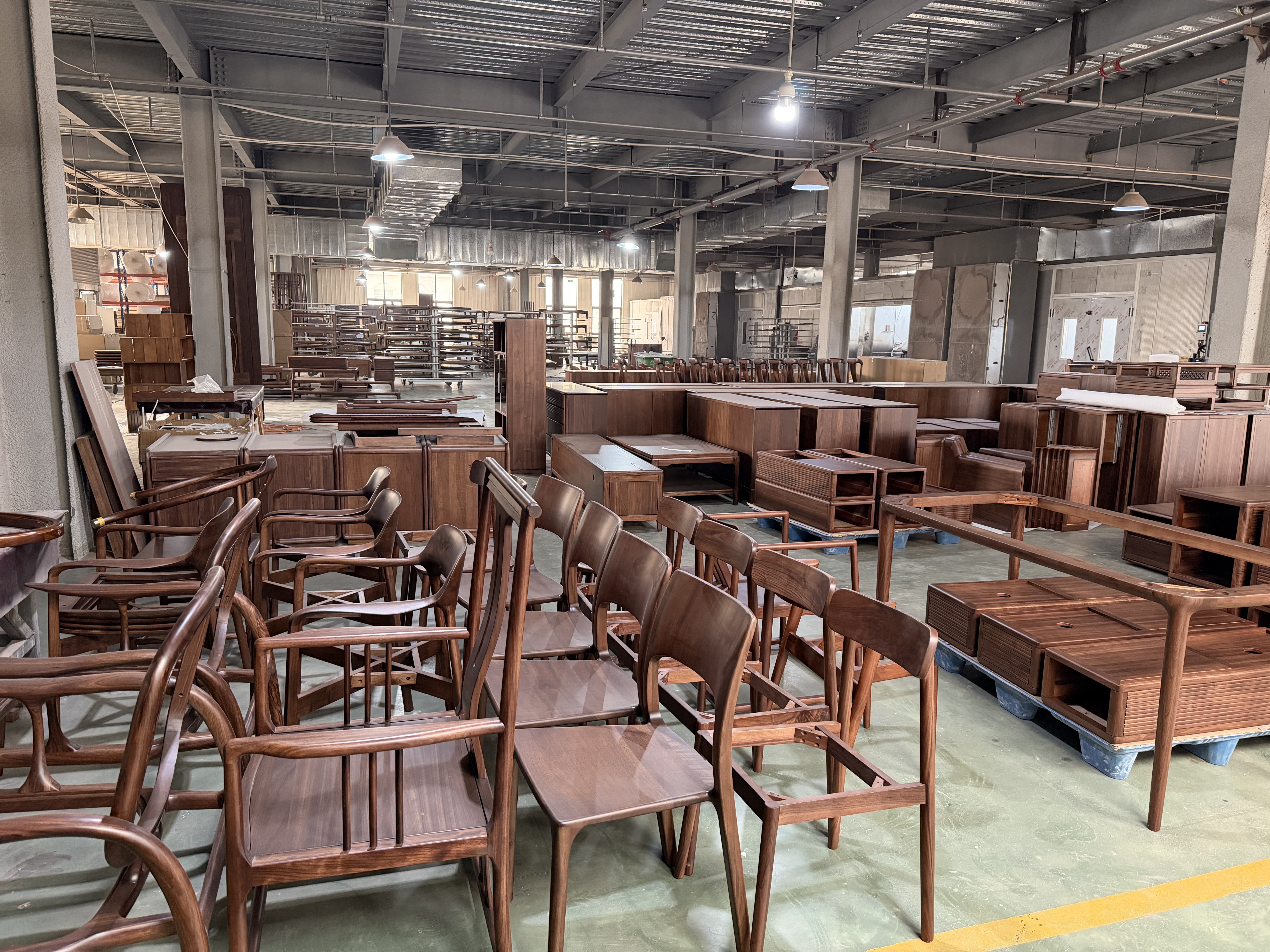 北京极简实木衣柜公司,为您定制理想家居收纳方案插图 北京极简实木衣柜公司,为您定制理想家居收纳方案插图