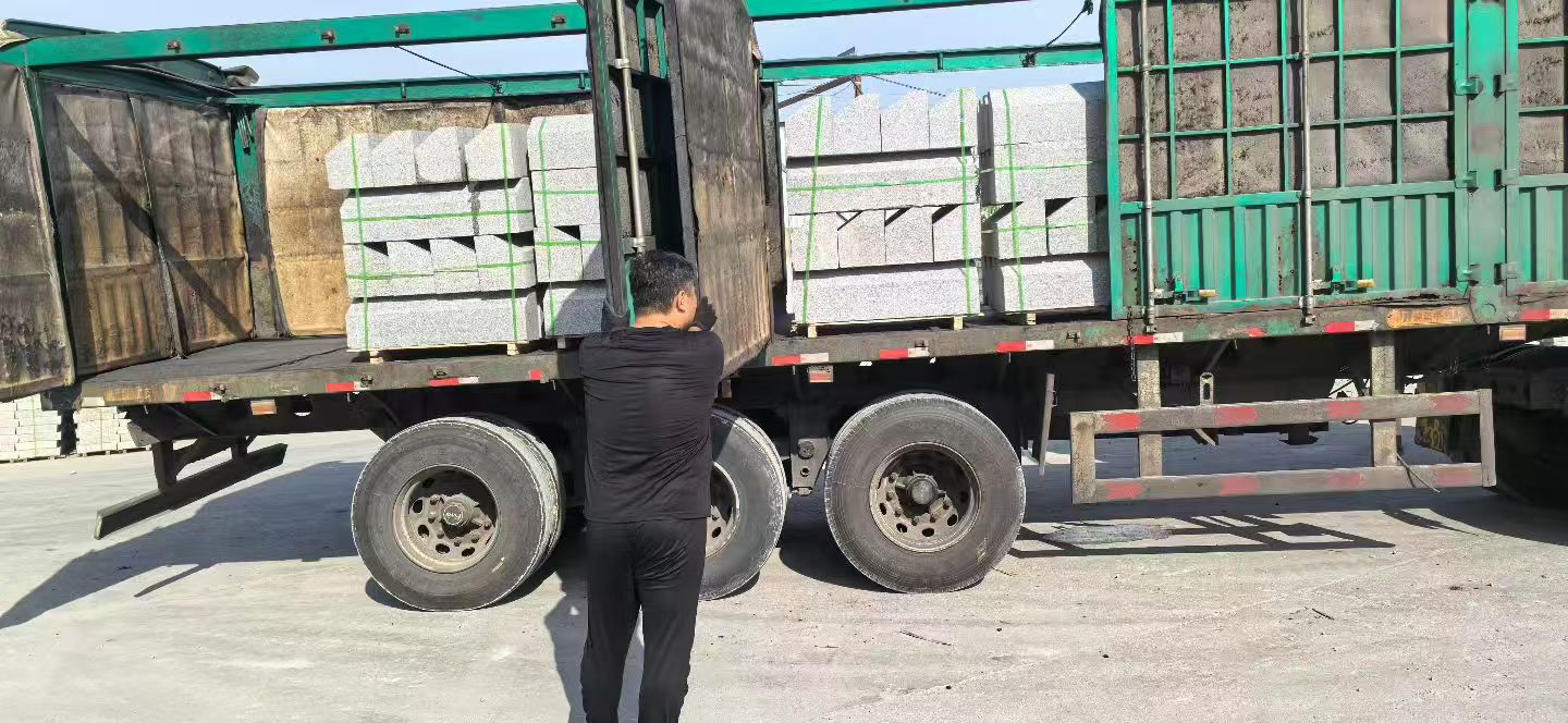 安哥拉黑石材厂家路沿石火烧板源头供货插图 安哥拉黑石材厂家路沿石火烧板源头供货插图