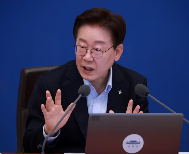 当地时间6月23日，韩国总统李在明召开内阁会议。 韩联社