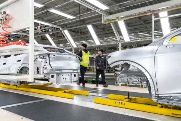 裁掉5万人，救得了当年“神车”吗？