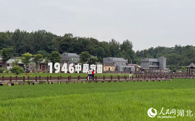 河西村村景。人民网记者 张隽摄